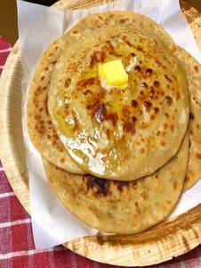Tawa Aloo Pyaz Parantha