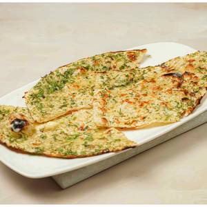 Butter Garlic Naan (1Pc)