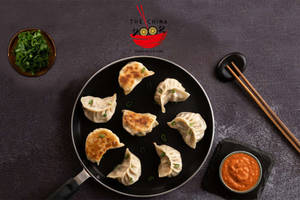 Paneer Pan Tossed Momos