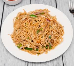 Classic Hakka Noodles