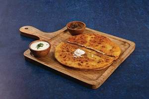 Aloo Pyaaz Paratha
