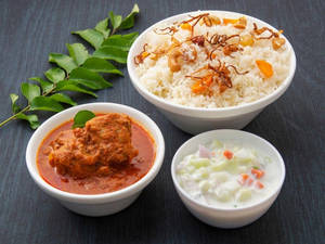 Ghee Rice With Chicken Curry