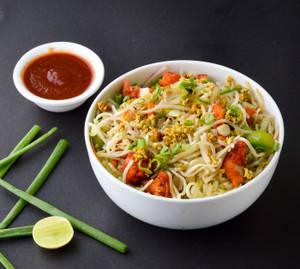 Chicken Hakka Noodles