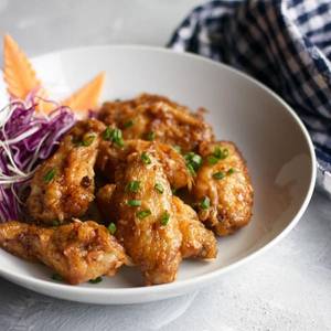 Spicy Asian Style Chicken Wings [8 Pieces]