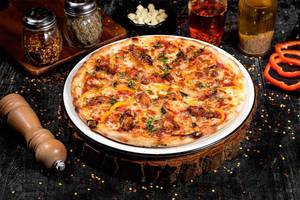 Tandoori Chicken Pizza