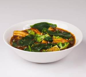 Baby Corn, Spnach, Brocolli Hong Kong Style