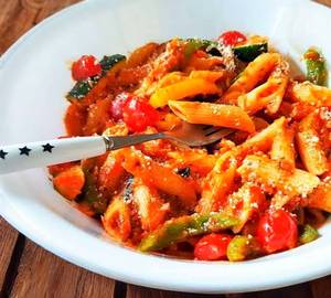 Red Sauce Pasta Veg