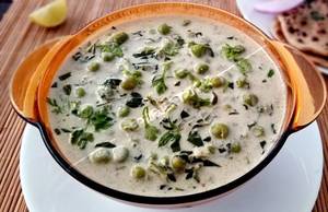Methi Malai Mattar