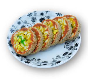 Anjeer Pista Roll