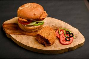 Chicken Crackling Burger