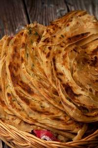 Laccha Paratha