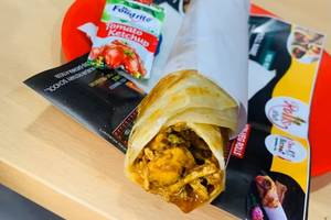 Crunchy Chicken Masala Roll