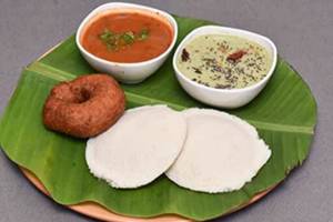 Idli (2) Vada (1) Sambar