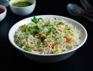 Egg Fried Rice (Serves 1)