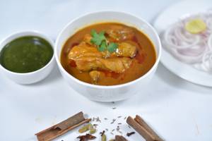 Tari Wala Chicken	 [spicy]
