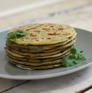 Aloo & Methi Paratha( 1 Pc)