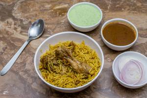 Chicken Biryani With Gravy