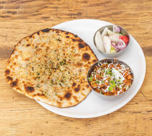 Chole + Paneer Kulcha(2Pcs) + Raita + Aachar