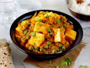Mattar Paneer  