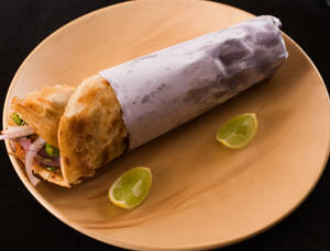 Single Egg Single Veg Paneer Roll