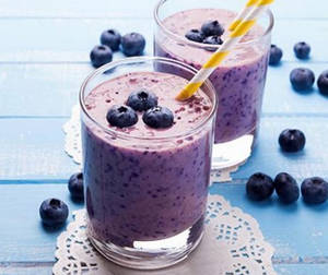Blueberry Lassi