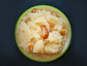 Suji Ka Halwa (230 Gms)