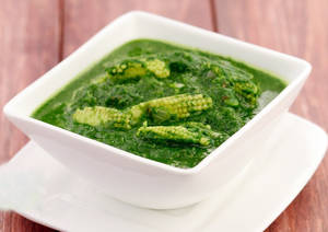 Baby Corn Green Masala