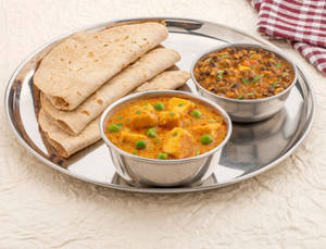 Matar Paneer and Homestyle Amritsari Dal Meal