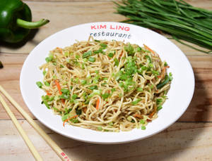 Veg Hakka Chow