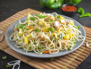 Chicken Chilly Garlic Shantung Noodles