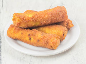 Chicken Spring Roll (2 pcs)