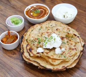 Laccha paratha