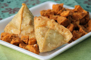 Tandoori Aloo Samosa 