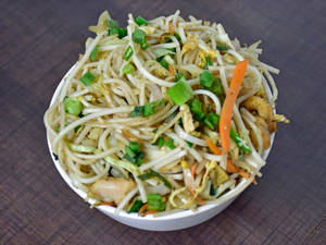 Mughlai Special Chicken Noodles