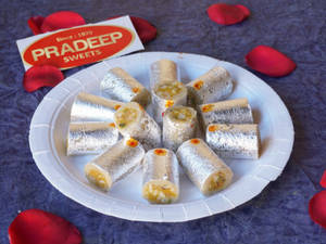 Kaju Roll