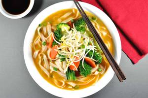 Veg Noodles Soup 