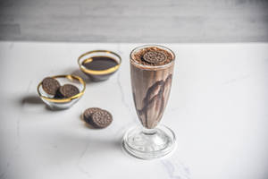 Oreo Peanut Butter Milkshake