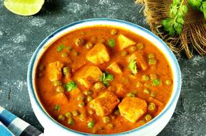 Matar Paneer