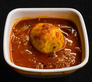Egg Curry (1 pc)