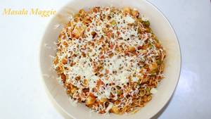 Chicken Gourmet Noodles (With Cheese toppings)