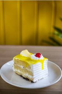 Pineapple Pastry ( Pack Of 4 Pc)