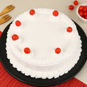 Vanilla Delight Cake