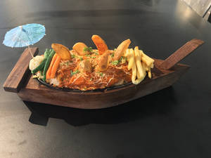 Spicy Cheesy Aloo Sizzler