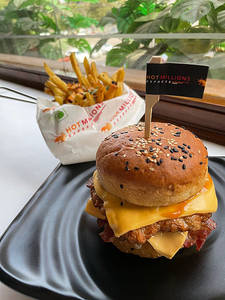 Chicken Burger With Cheese