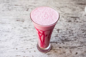 Rose Milkshake