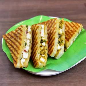 Paneer Grill Sandwich White