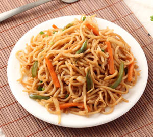 Veg Hakka Noodles