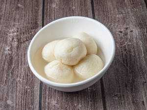 Big Rasgulla (5 Pieces)