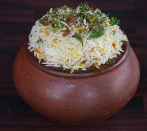 Teekhi Mirch Veg Dum Biryani