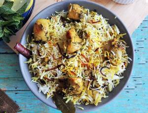 Boneless Chicken Hyderabadi Biryani